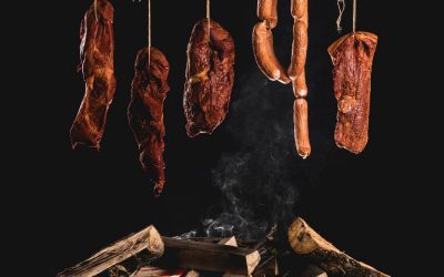 Jakie jest najlepsze drewno do przydomowej wędzarni?